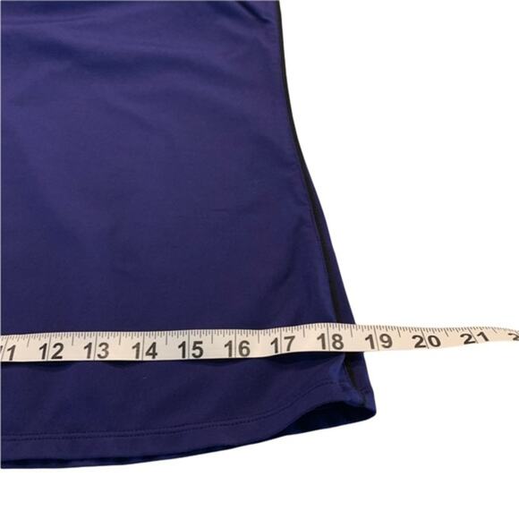 Fabletics neve light support sports top size‎ Small Vixen and black - Picture 6 of 11